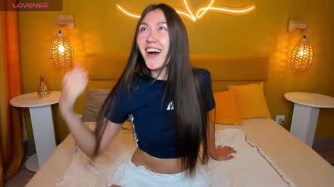 Snapshot of tina_porter chatting on September 13, 1:38 am Tina online show from September 13, 1:38 am