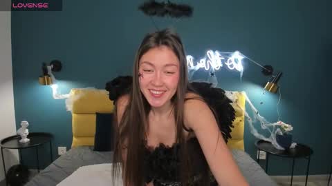 Snapshot of tina_porter chatting on October 25, 1:24 am Tina online show from October 25, 1:24 am