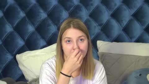 TinaBurton online show from May 13, 4:26 pm