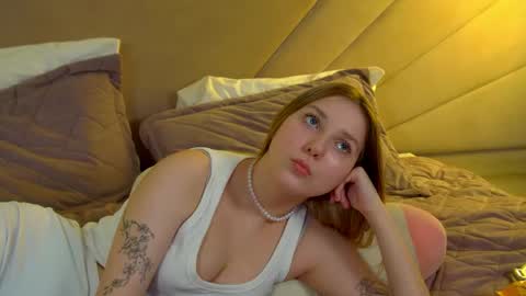 TinaBurton online show from May 27, 1:57 am