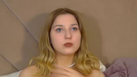 TinaBurton online show from June 18, 4:55 pm