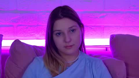 TinaBurton online show from June 24, 4:39 pm