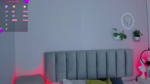 Tina online show from May 10, 10:31 am