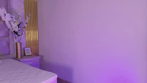 Tina online show from April 23, 12:04 pm