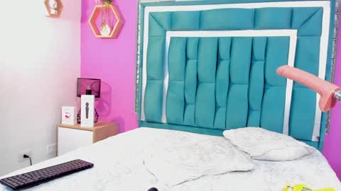 Tina online show from December 27, 10:48 pm