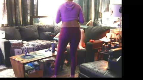Snapshot of tinalover4u2 chatting on May 16, 7:01 pm tinalover4u2 online show from May 16, 7:01 pm