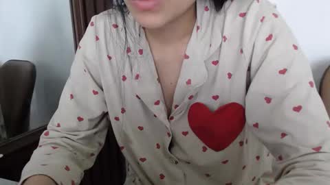 tinapd online show from April 18, 2:48 am