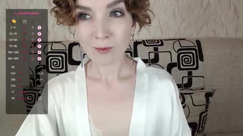 Tina online show from October 3, 5:04 am