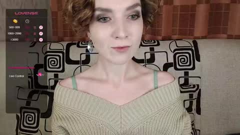 Tina online show from November 3, 4:36 am