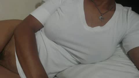 Snapshot of tinaxxxpetite chatting on July 17, 4:45 pm Tina online show from July 17, 4:45 pm