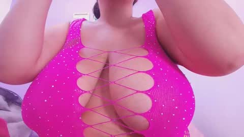 tinkerbell online show from February 25, 7:25 pm