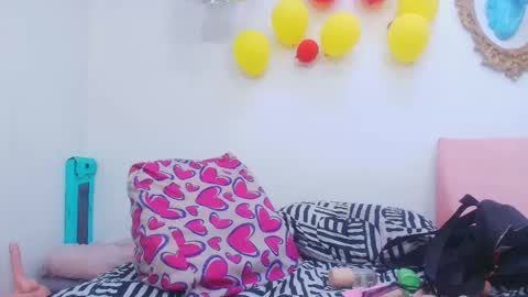 tinkerbell online show from October 2, 7:21 pm