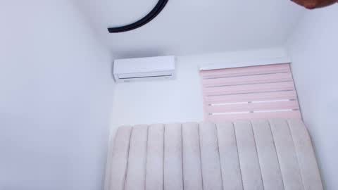 tinkerbell online show from January 9, 7:26 pm