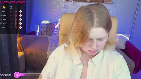 Snapshot of tinkerrbelll chatting on January 10, 8:37 pm TinkerrBelll online show from January 10, 8:37 pm