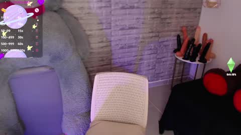 Snapshot of tinna__hottie chatting on May 19, 4:13 pm Tinna Goddess online show from May 19, 4:13 pm