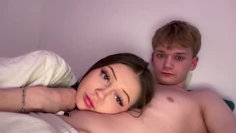 TinnyDoll online show from March 7, 9:34 pm