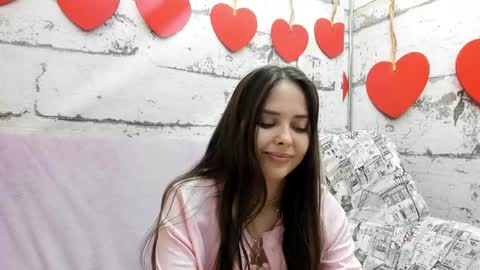 Snapshot of tiny__juju chatting on September 26, 2:15 am JuJu online show from September 26, 2:15 am