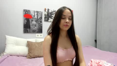 Snapshot of tiny__juju chatting on October 20, 1:17 am JuJu online show from October 20, 1:17 am