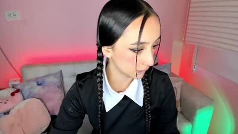 Snapshot of tiny_cora chatting on July 12, 3:58 pm tiny_cora online show from July 12, 3:58 pm