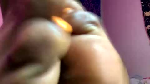 Snapshot of tiny_cupcake2 chatting on January 21, 2:11 am cupcake online show from January 21, 2:11 am