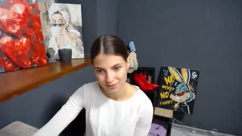 Gloria online show from September 18, 6:48 am