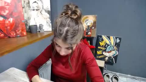 Gloria online show from December 5, 7:50 am