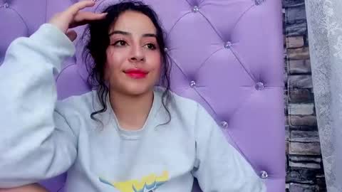 tiny online show from December 3, 8:16 am