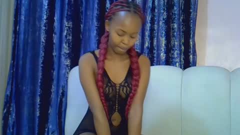 Snapshot of tinybarbie_ chatting on July 13, 4:10 pm Barbie online show from July 13, 4:10 pm
