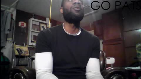 tinycock_1979 online show from December 7, 10:12 am