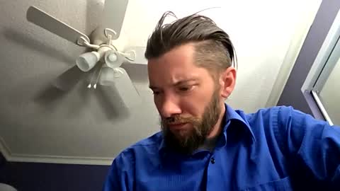 tinyguynicecock online show from April 29, 8:51 am