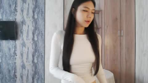 Snapshot of tinykawaii chatting on May 20, 2:40 am Tina extra tips in PVT online show from May 20, 2:40 am