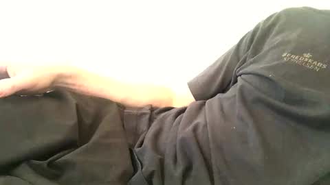 tippedrobin4830 online show from November 16, 2:00 pm