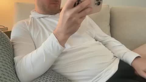 tiptop1088 online show from April 7, 3:34 pm