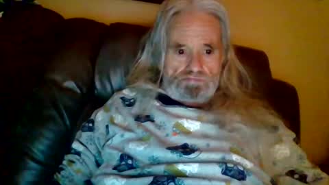 tireup online show from May 13, 2:31 am