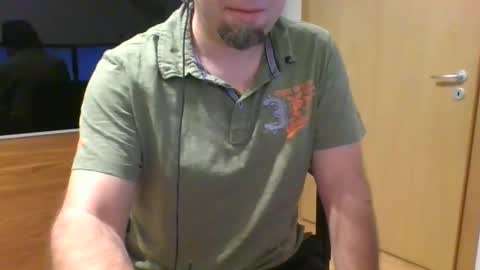 Tirolerboy27 online show from December 4, 12:25 pm