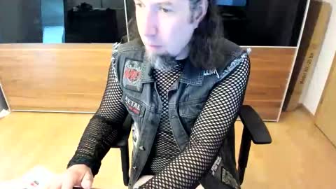 Tirolerboy27 online show from April 28, 8:19 am