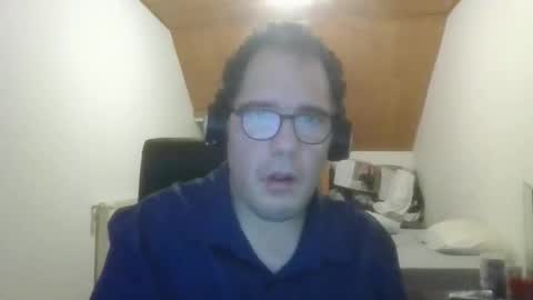 Snapshot of titeuf3855839553 chatting on September 13, 3:23 pm titeuf3855839553 online show from September 13, 3:23 pm