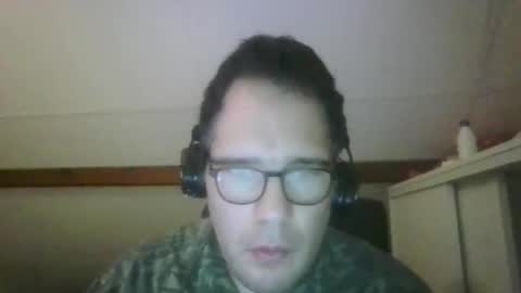 Snapshot of titeuf3855839553 chatting on May 26, 10:44 am titeuf3855839553 online show from May 26, 10:44 am