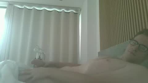 titlovercums online show from April 20, 12:13 am