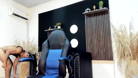 titobell10 online show from May 8, 12:21 pm