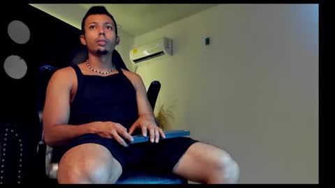 Snapshot of titobell10 chatting on June 8, 7:25 pm titobell10 online show from June 8, 7:25 pm