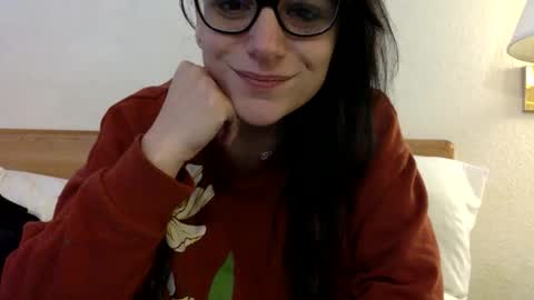 Snapshot of tits_mcgeegee chatting on March 8, 7:39 pm tits_mcgeegee online show from March 8, 7:39 pm