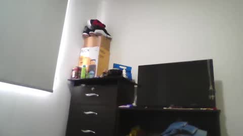 Ester online show from January 5, 5:51 pm