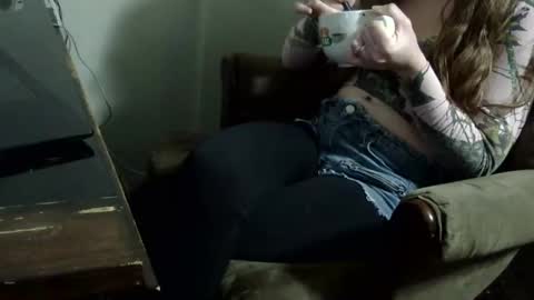 Snapshot of tittygirl8 chatting on March 3, 4:03 pm Tittygirl8 online show from March 3, 4:03 pm