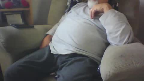 Snapshot of tittyloverr69 chatting on December 20, 6:13 pm tittyloverr69 online show from December 20, 6:13 pm