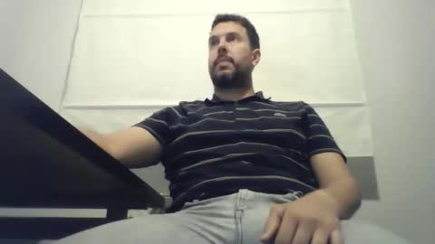 Snapshot of titusnow chatting on June 3, 7:22 am titusnow online show from June 3, 7:22 am