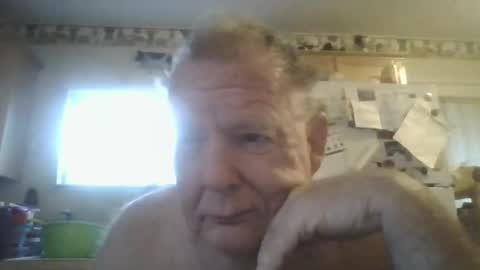 tiusflow online show from November 11, 12:05 pm