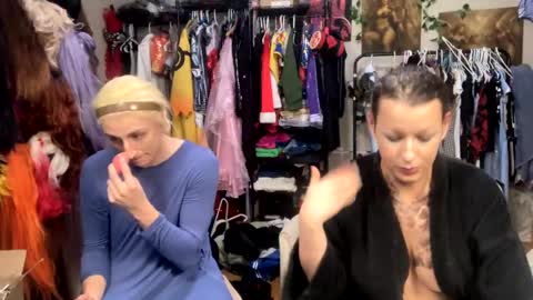 tjfemboi5641 online show from September 14, 10:03 am