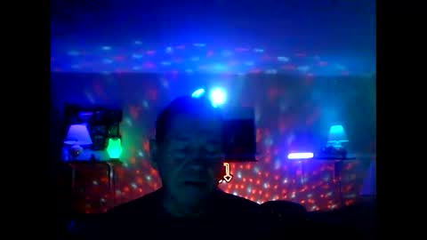 TK online show from March 26, 7:08 pm