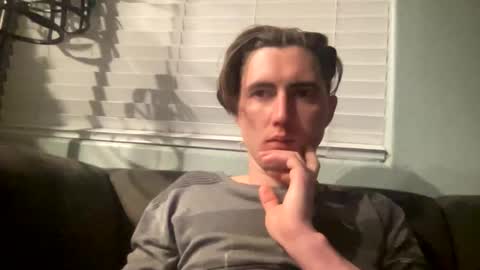 Snapshot of tlayne410 chatting on November 17, 9:26 am tlayne410 online show from November 17, 9:26 am